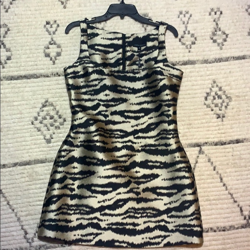 Ordered a size 10 but fits like an 8!